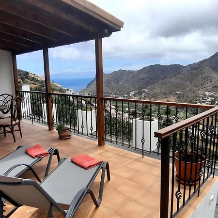 Casa La Sabina Roja 1 - Casa Con Impresionantes Vistas Sobre Hermigua Y El Mar Экстерьер фото